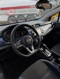 نيسان فيرسا